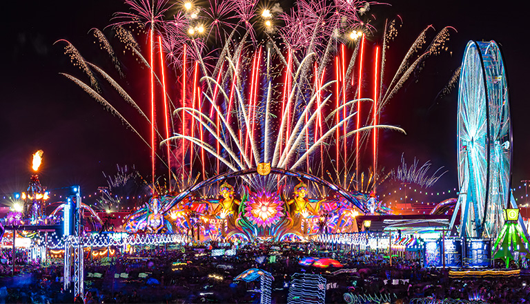 fireworks las vegas daisy festival